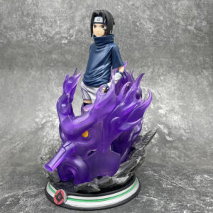 Figurine Naruto Sasuke Uchiha et sa maîtrise du feu