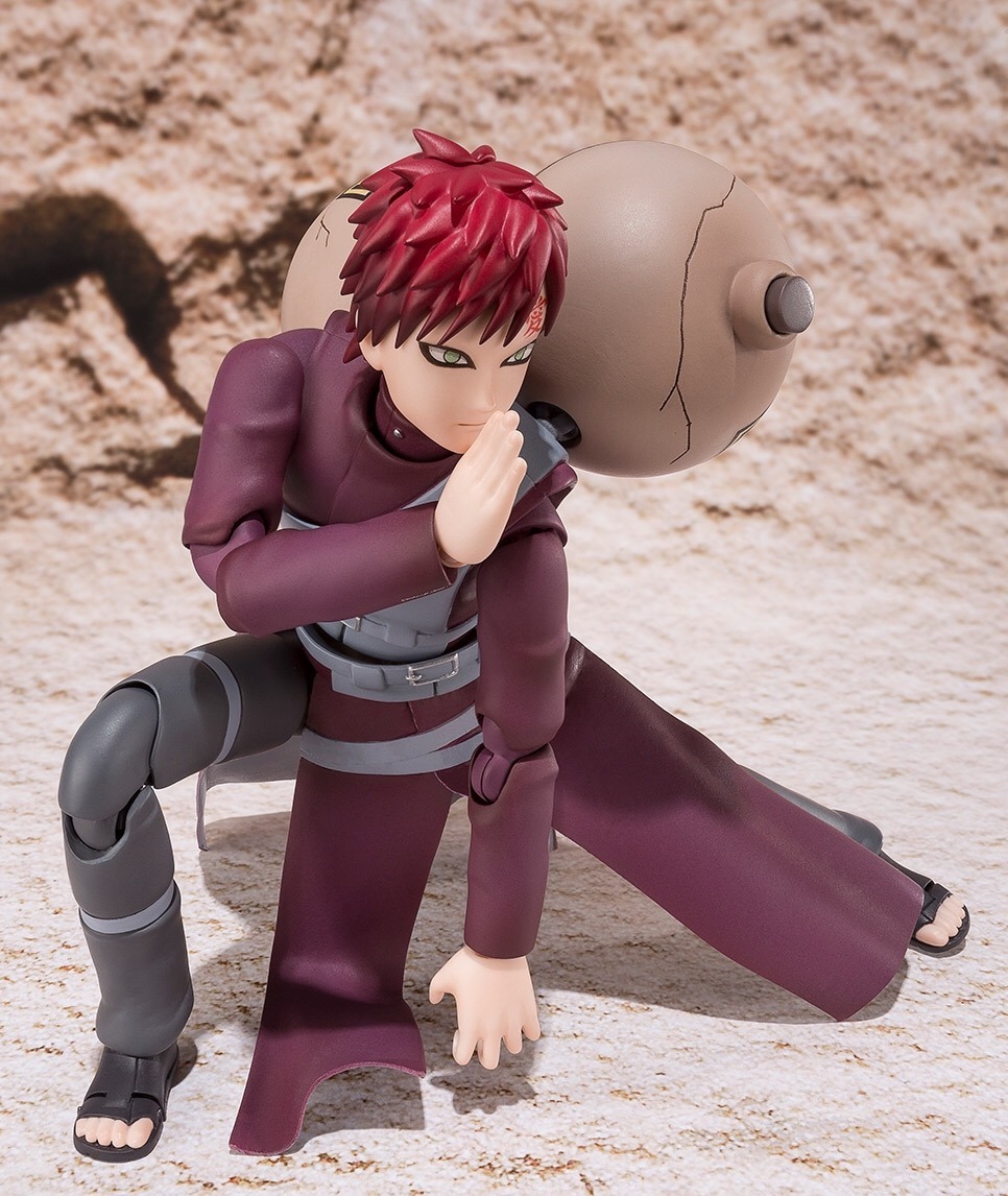 Figurine Gaara du Désert avec bouteille de sable - Naruto Shippuden