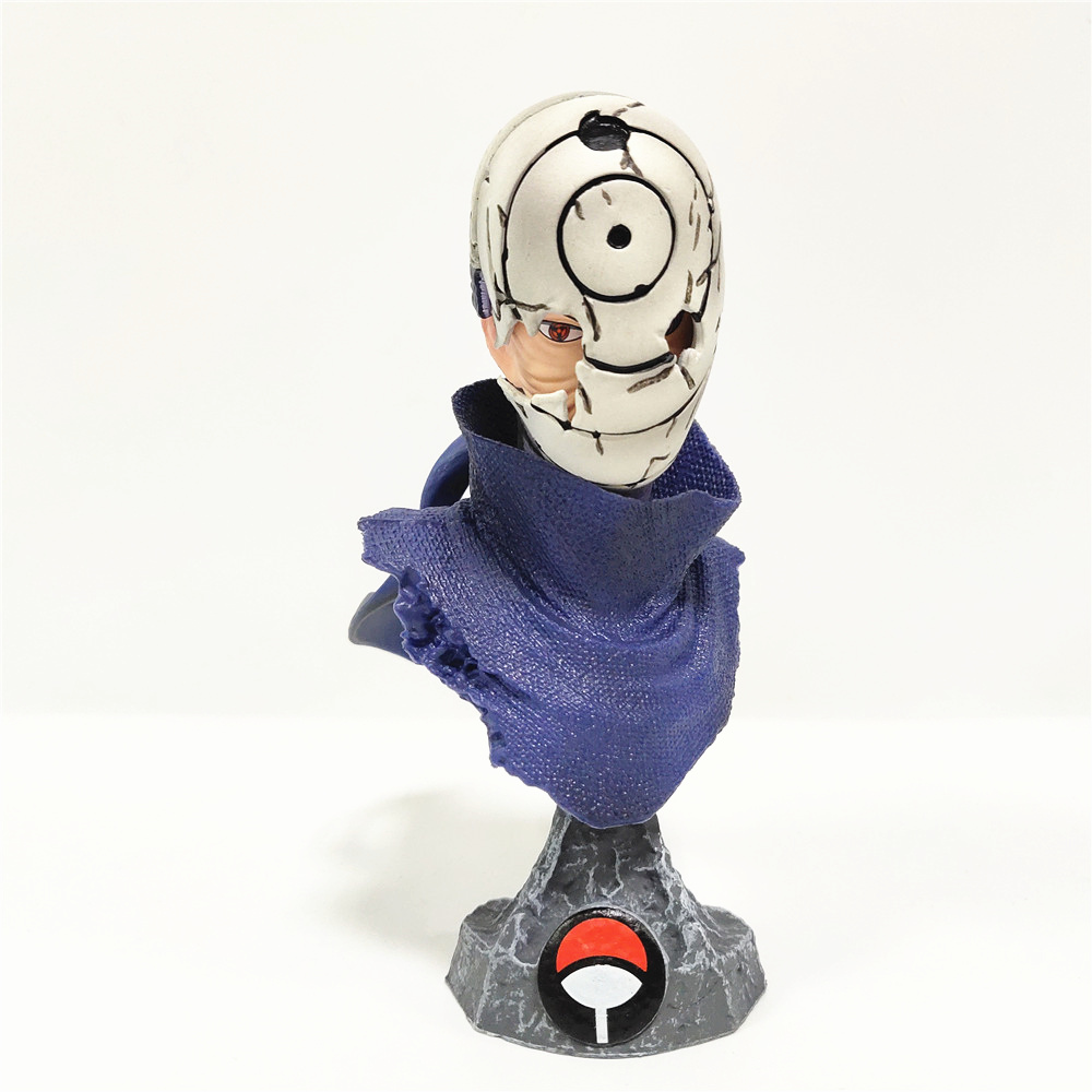 Obito Uchiha - Figurine Naruto Noire avec Socle Emblème Uchiha – Image 2
