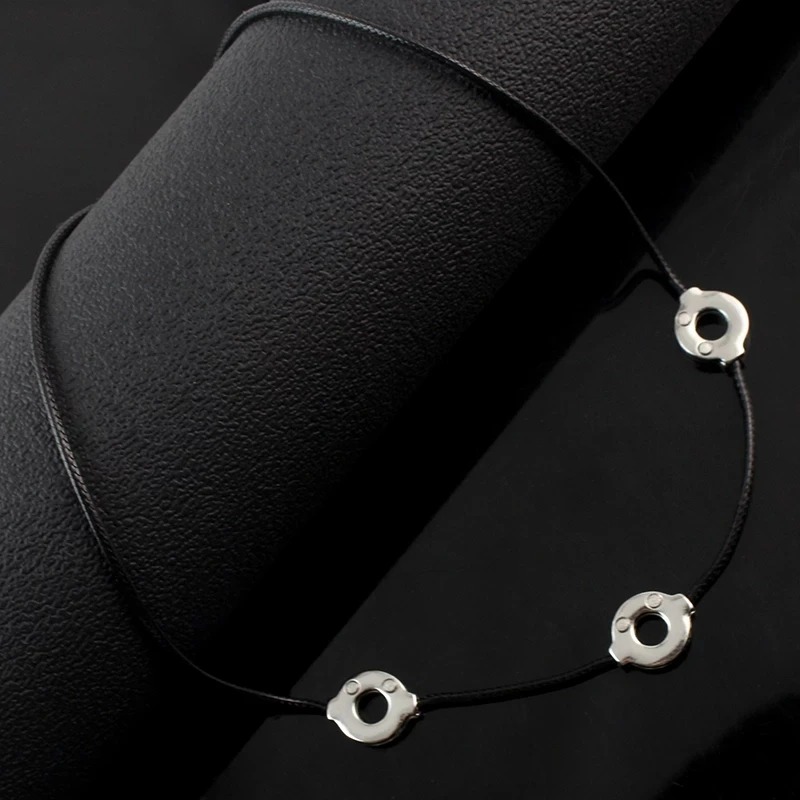 Pendentif rouge de cosplay Itachi Uchiwa, collier Naruto – Image 3